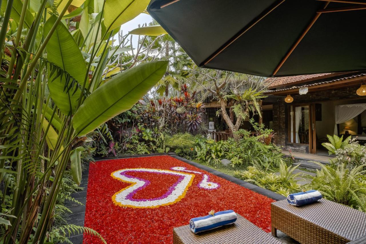 Teja Lokha Ubud Villa Ngoại thất bức ảnh