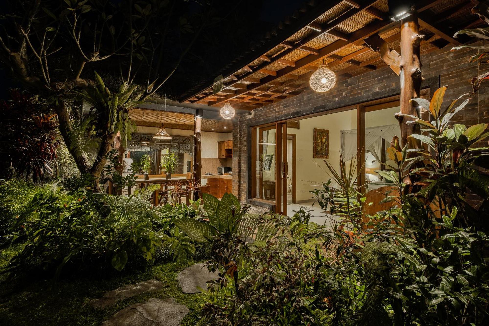 Teja Lokha Ubud Villa Ngoại thất bức ảnh